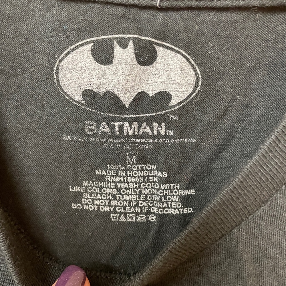 Batman tee - Picture 2 of 2